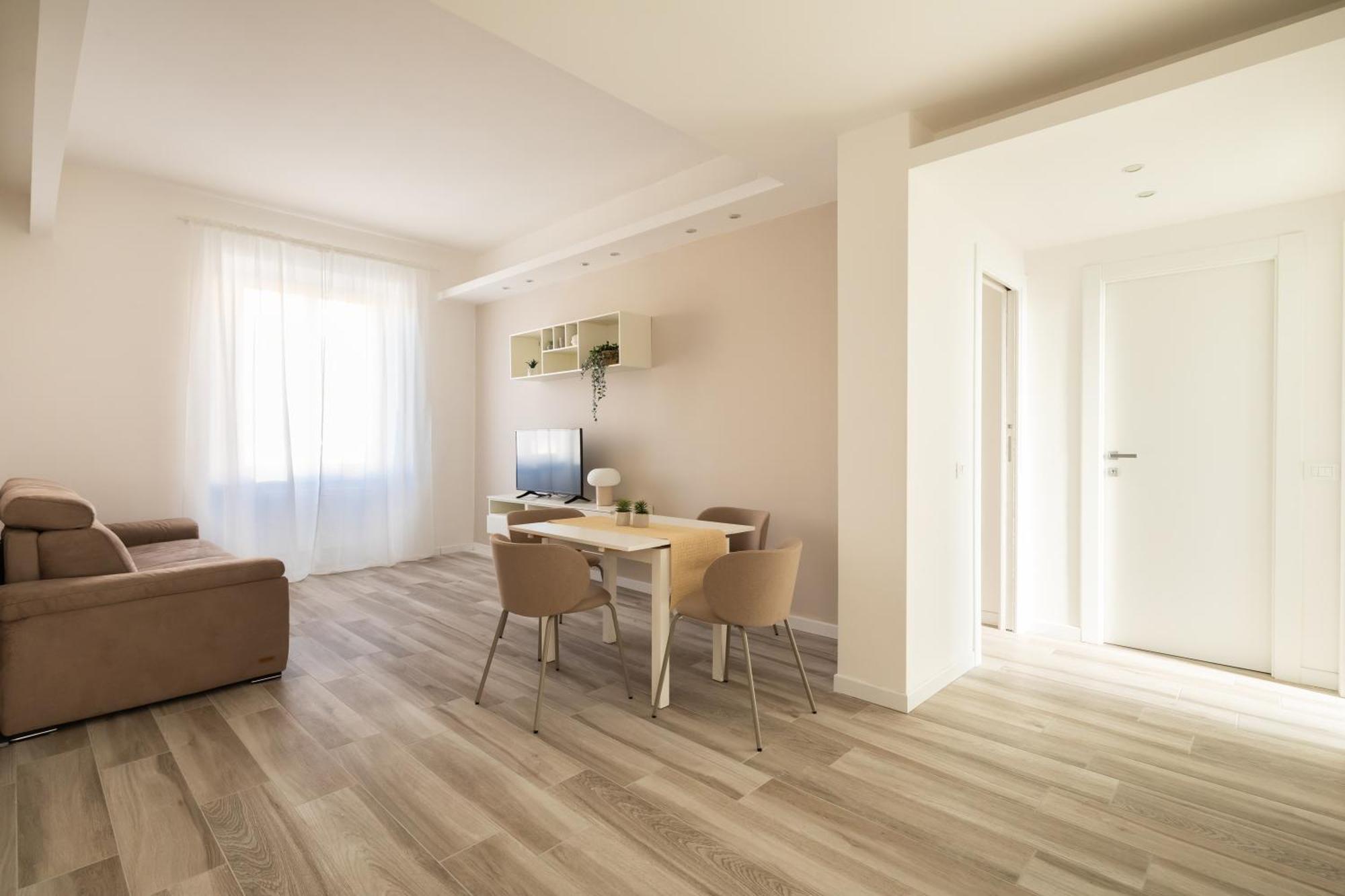 Rhome To Colosseum Appartement *